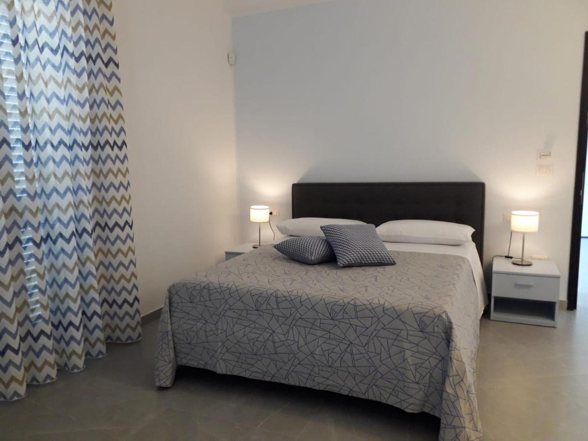 La Casa Di Francesca B&B Con Parcheggio Privato Порто-Чезарео Экстерьер фото